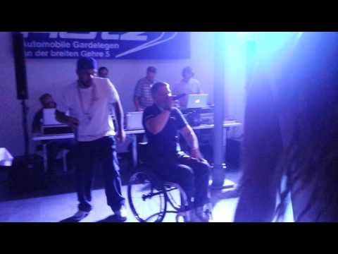 Movie Iga &  Mezia - Wings for Life Charity 2016