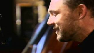 David Gray - You&#39;re the world to me (live in his studio)