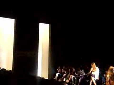 New York Fashion Week - Spring 2008 - Rosa Cha Runway