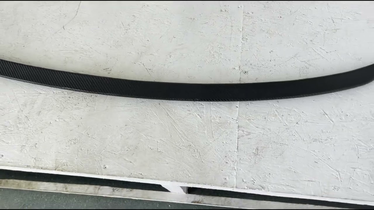BMW X7 G07 2019– Nedre spoiler (kulfiber) Video 1