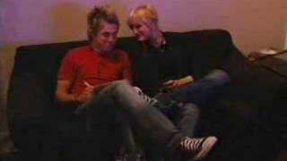 Bài hát That's Why I Love You - Nghệ sĩ trình bày Ashlee Simpson