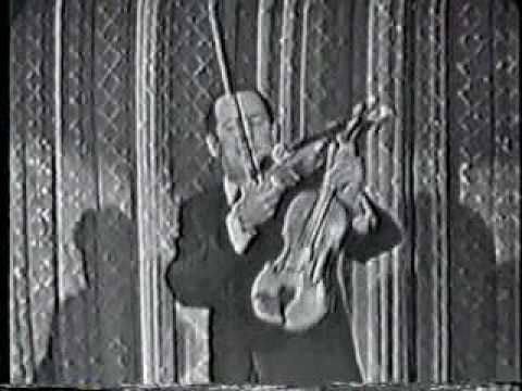 Baron Buika plays the violin