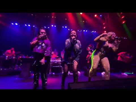 LAS DESTRAMPADAS en VIVO por PRIMERA VEZ!! Chiquis, Helen Ochoa & Ely Quintero (Anaheim, Ca)