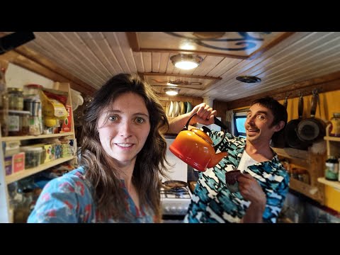 A Day In The Life | Off grid Narrowboat Life | EP55
