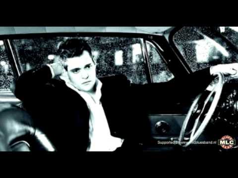 Video thumbnail for Stuck in the Middle with You