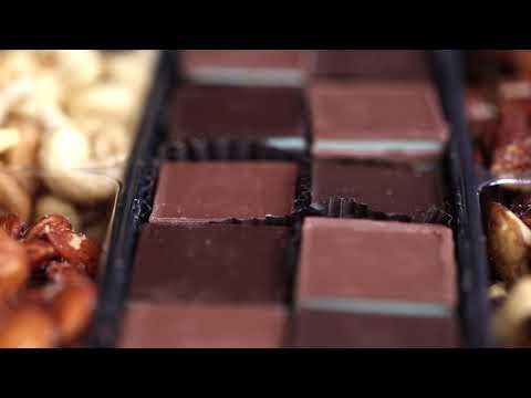 Gift #4 Premium Gift Box - Mints in the Middle - Western Nut Co