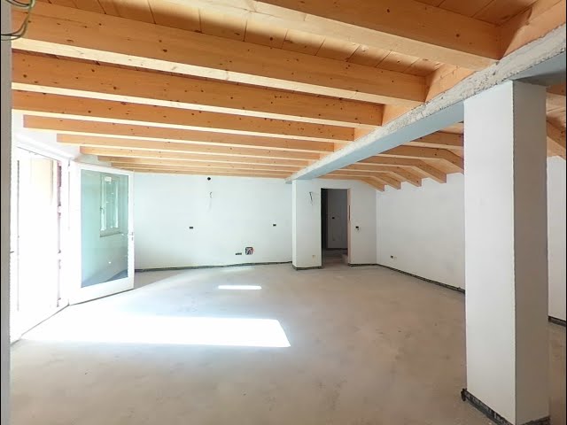 GV-AD352053 - 4 LOCALI MANTOVA CENTRO STORICO VISTA RIO