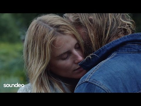 Deep Sound Effect ft. Cosmic Love - The Moment We Share (Original Mix) [Video Edit]