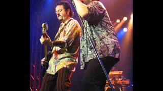 01. Gift with a Golden Gun | TOTO - live in Seoul 2002