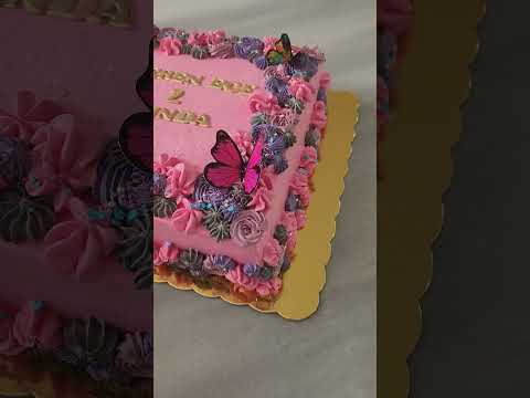 iyi ki doğdun Beren..#pasta #cake #keşfet #birthdaycake #happybirthday #pastalar #cupcake