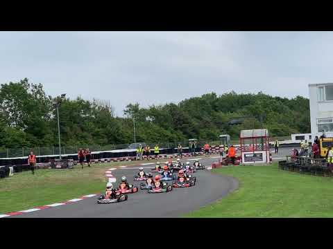Llandow 1st cadet final of the season lap1 couple of karts first races aka 66 44