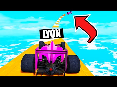 SALTO LA MEGA RAMPA CON L'AUTO PIÙ VELOCE DI GTA5!!