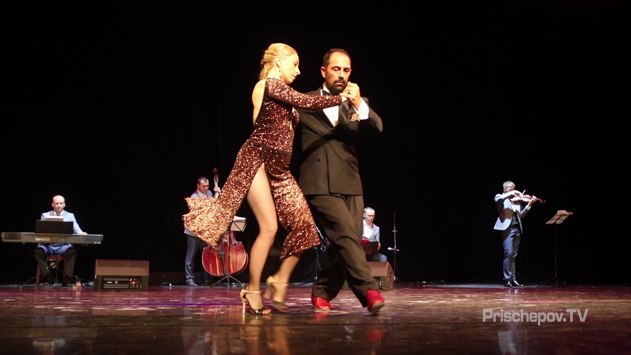Hernan Che and Ekaterina Koptelova, Tango En Vivo orq., Milonguero Nights in Moscow 2018