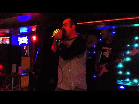 Wardstock 2013 Live At the First City Saloon Panama Cover of Van Halen