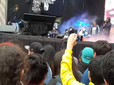 Nitro vs Eduardo SNK - Red Bull Batalla de los Gallos Chile 2015