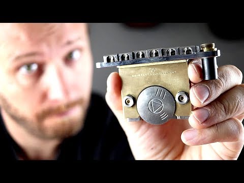 Sophia 2:22 Deluxe  Locking Tremolo - - Brass image 9