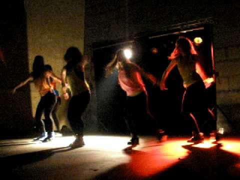 Actuacion bide Denok Bat!