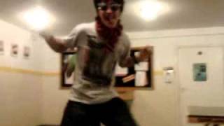 Pszczółka Maja sobie lata:)