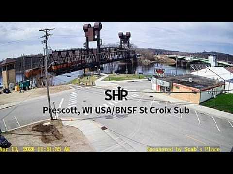 Live webcam view of Tren en el puente levadizo de Prescott