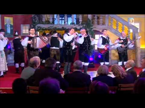 ANSAMBEL VASOVALCI - Na zemlji domaci