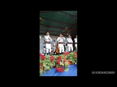 Ansamblul Plăieșii la ziua comunei Stefan cel mare Vaslui