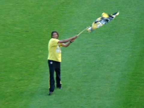 Boukhari , Huldiging na NAC - Groningen