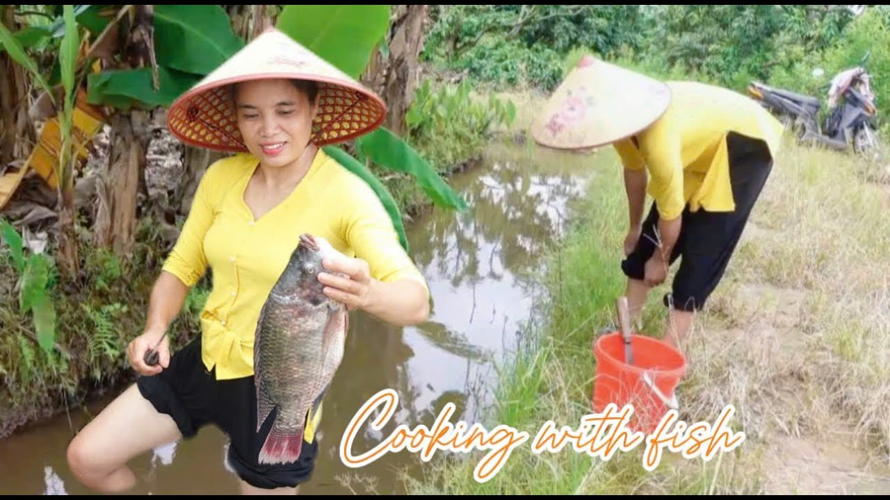 The easiest recipe to make whole fish.Village style recipe