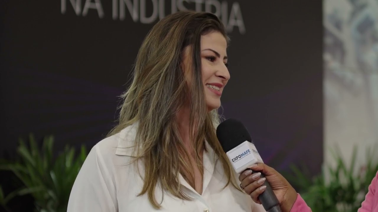 MULHERES NA INDUSTRIA | Juliana Betti