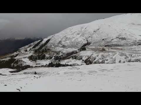 Jungfraubahn JB/Mitfahrt Fensterblick und Innenraum/Zwischen Kleine Scheidegg BE/Eigergletscher BE