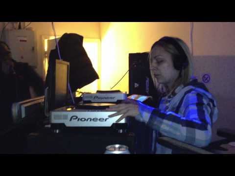 Lady V Dubz (Biological Beats) & MC Boxer, Londons Wax-19-3-12