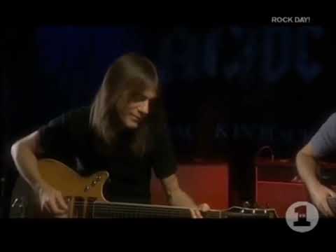 Malcolm and Angus Singing another version of You Shook Me All Night Long back in 2003!