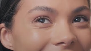 Pendant sa préparation pour le show #Loewe, #Tinakunakey nous révèle son icône de style ! #pfw