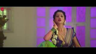 Petala laal diva Marathi hot lavni dance song