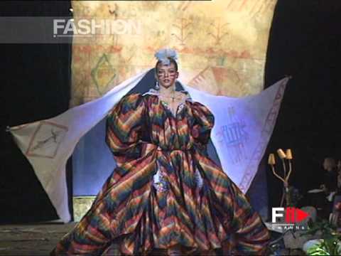 "John Galliano" Autumn Winter 1996 1997 Paris 1 of 6 pret a porter woman by FashionChannel