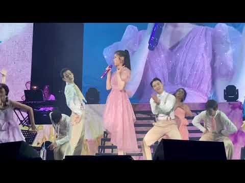 20191229 UNLUCKY - 2019 IU 'LOVE, POEM' TOUR CONCERT IN JAKARTA