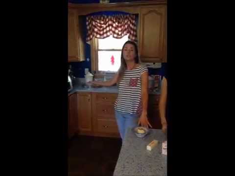 download lagu mp3 mp4 Clay Apple Baker Recipe, download lagu Clay Apple Baker Recipe gratis, unduh video klip Clay Apple Baker Recipe