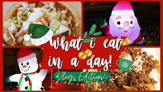 WHAT I EAT IN A DAY || SPEND A DAY WITH ME || PUTTING AWAY THANKSGIVING DECOR & PUTTING UP XMAS DECO