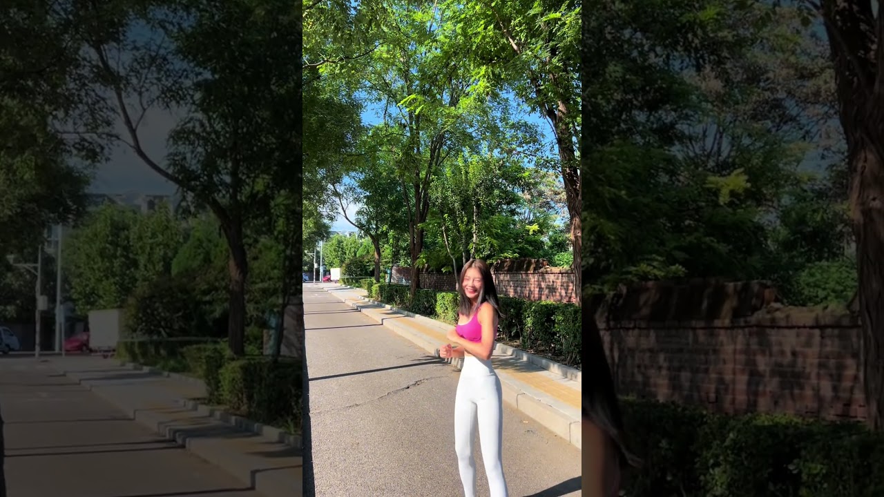 Scroll = Weak, Remix = Strong #GirlPower #Fitness #shorts