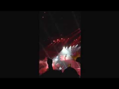 [YGFAMCONCERT] 140913 - G-Dragon Crayon Fancam