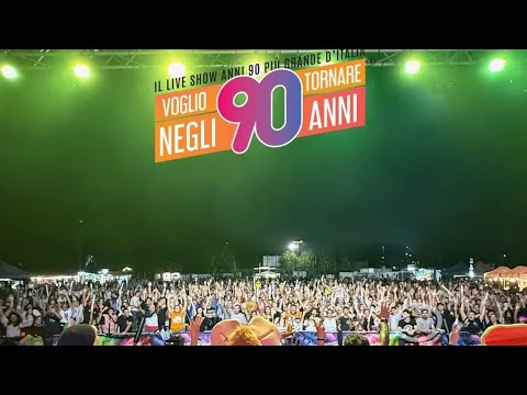 Voglio tornare negli anni 90 a Rovigo 🎇🎆🎉🎊