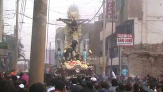 preview picture of video 'procesion  del Señor de Luren Ica 20/10/09'