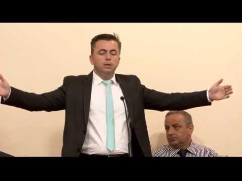 Biserica Penticostală Perth - 8 Martie 2015 Duminică dimineața Botez: Ben Popescu