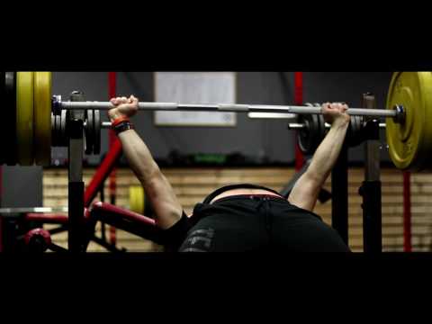 Zdeněk Holeček - trénink hrudník a triceps