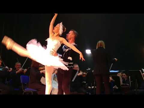 Keren Notiк and Alexander Shevtsov  "Swan Lake" with the Haifa Symphony Orchestra & Talia Ilan