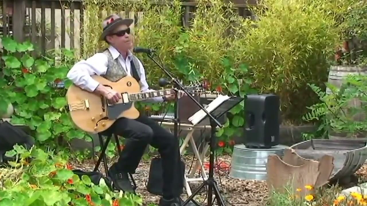 Promotional video thumbnail 2 for Scott Holiday