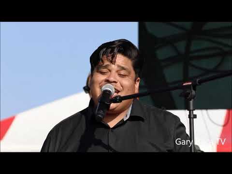 Thee Sinseers featuring Joey Quinones - Hit The Switches, Arcadia, California w/ emcee Gary Baca