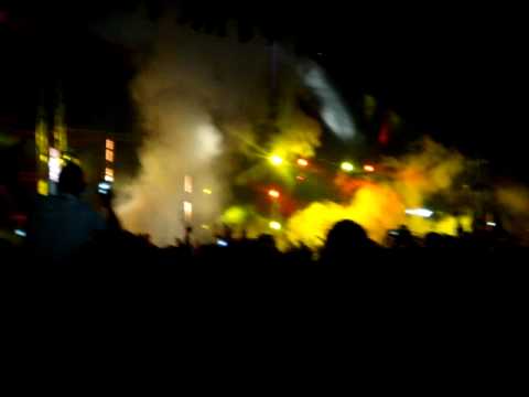 N.E.R.D. - Lapdance (Live @ Dirty Dutch vs. the World 2010)