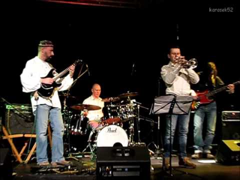 "Piosenka jest dobra na wszystko" (J.Wasowski) - Drake Ramoray Band