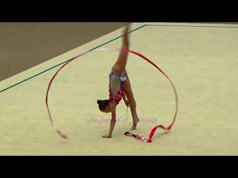Ekaterina SELEZNEVA (RUS) ribbon - 2017 Corbeil senior AA