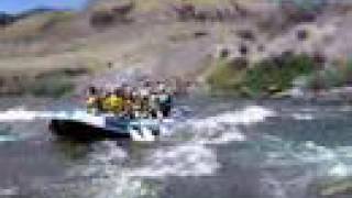 preview picture of video 'Leisure Snake River Rafting'